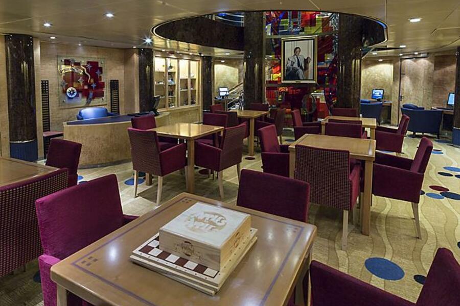 RCI Liberty of the Seas Card Room.jpeg